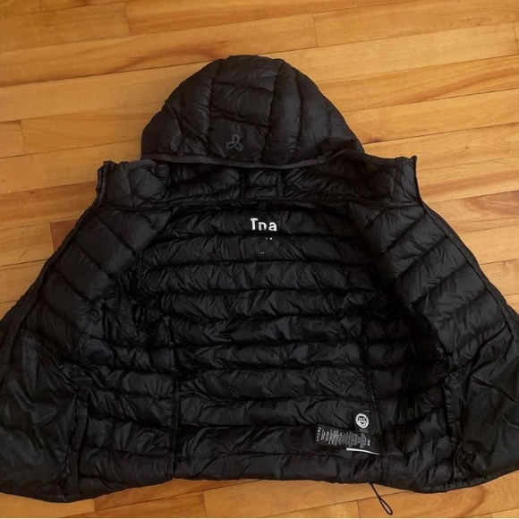 TNA - Picture 2 of 2